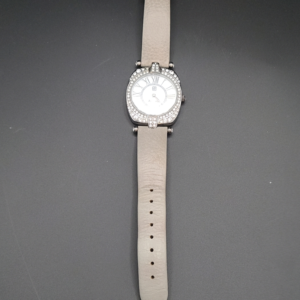 Victoria Wieck Beverly Hills Watch - Picture 2 of 8